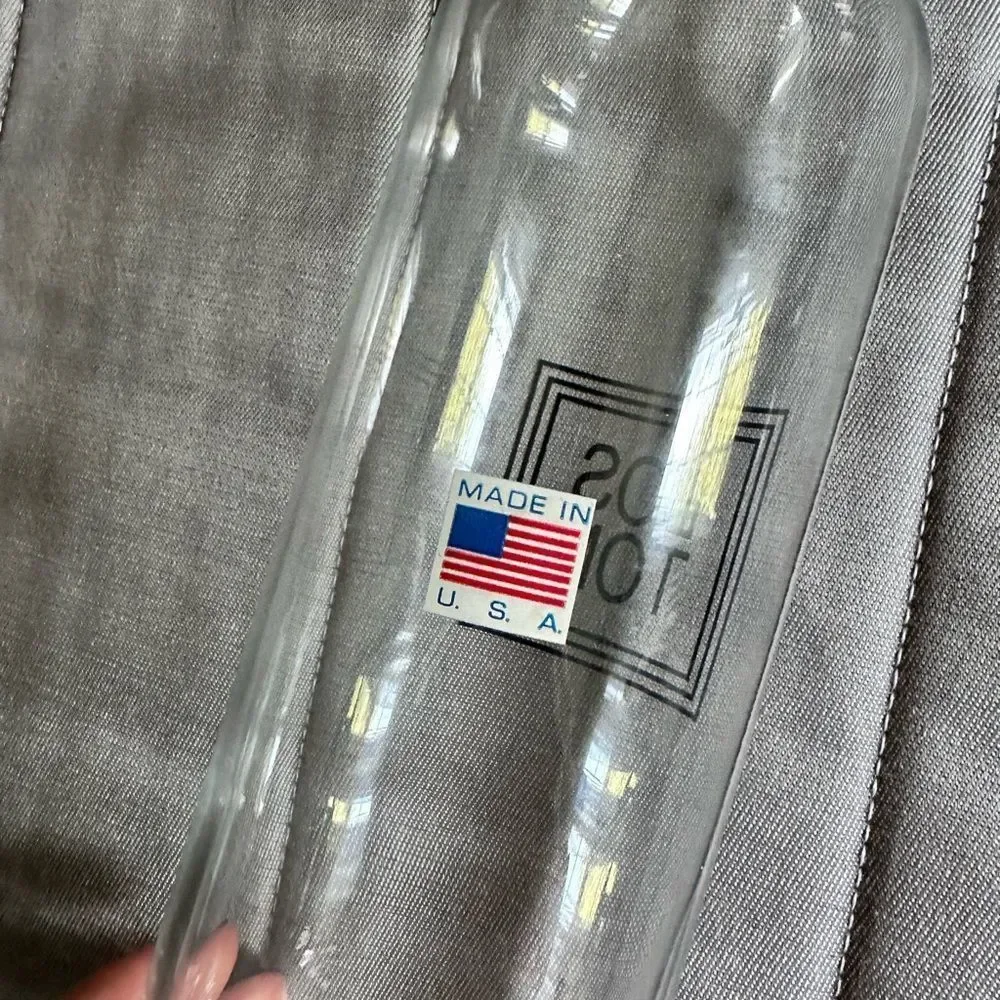 N/A glass bottle